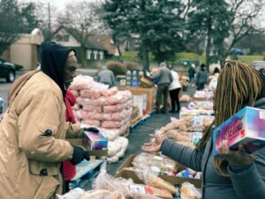Last Mile Food Delivery Sponsor - United Together Lupus Foundation, Saginaw MI (photo 4)